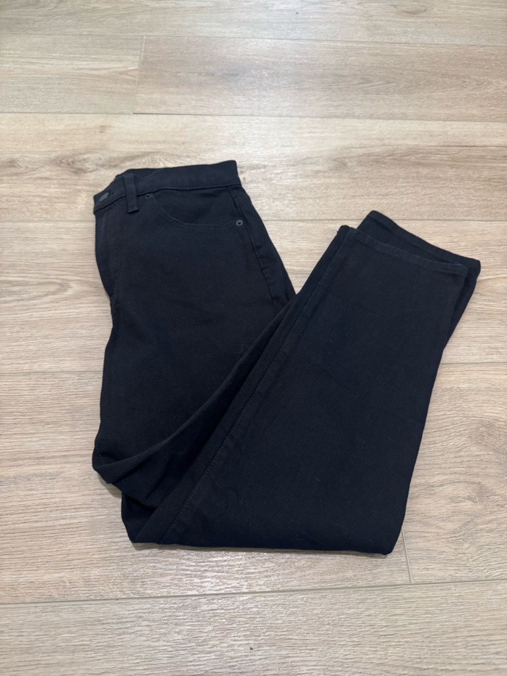 J Crew Essential Straight Jeans 27